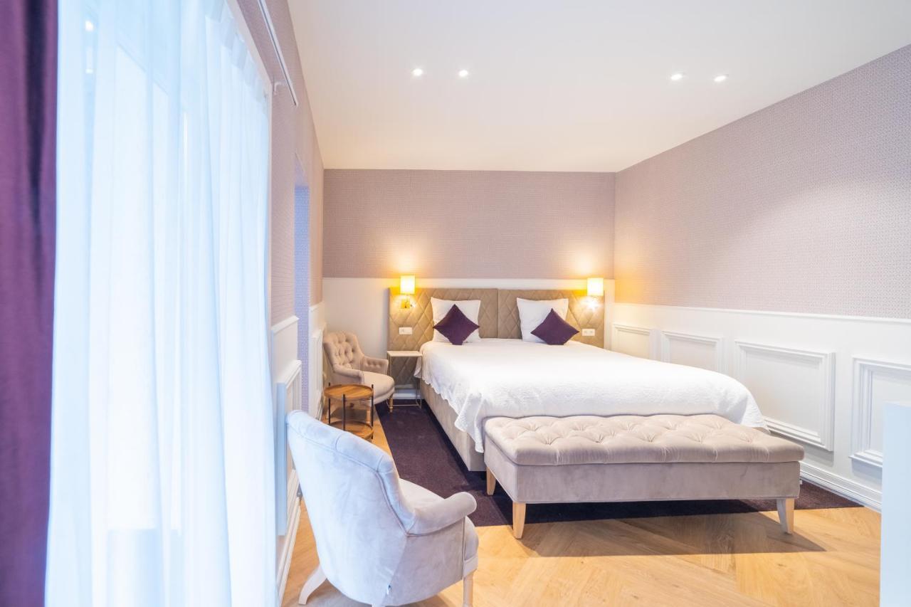 Grand Normandy By Cw Collection 4*